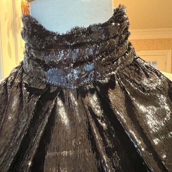 RTA black mock neck shimmer halter top size small - Picture 4 of 12